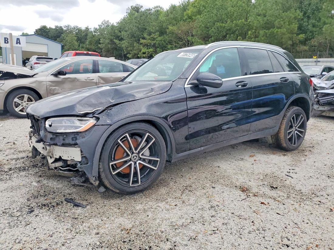 2020 MERCEDES-BENZ GLC