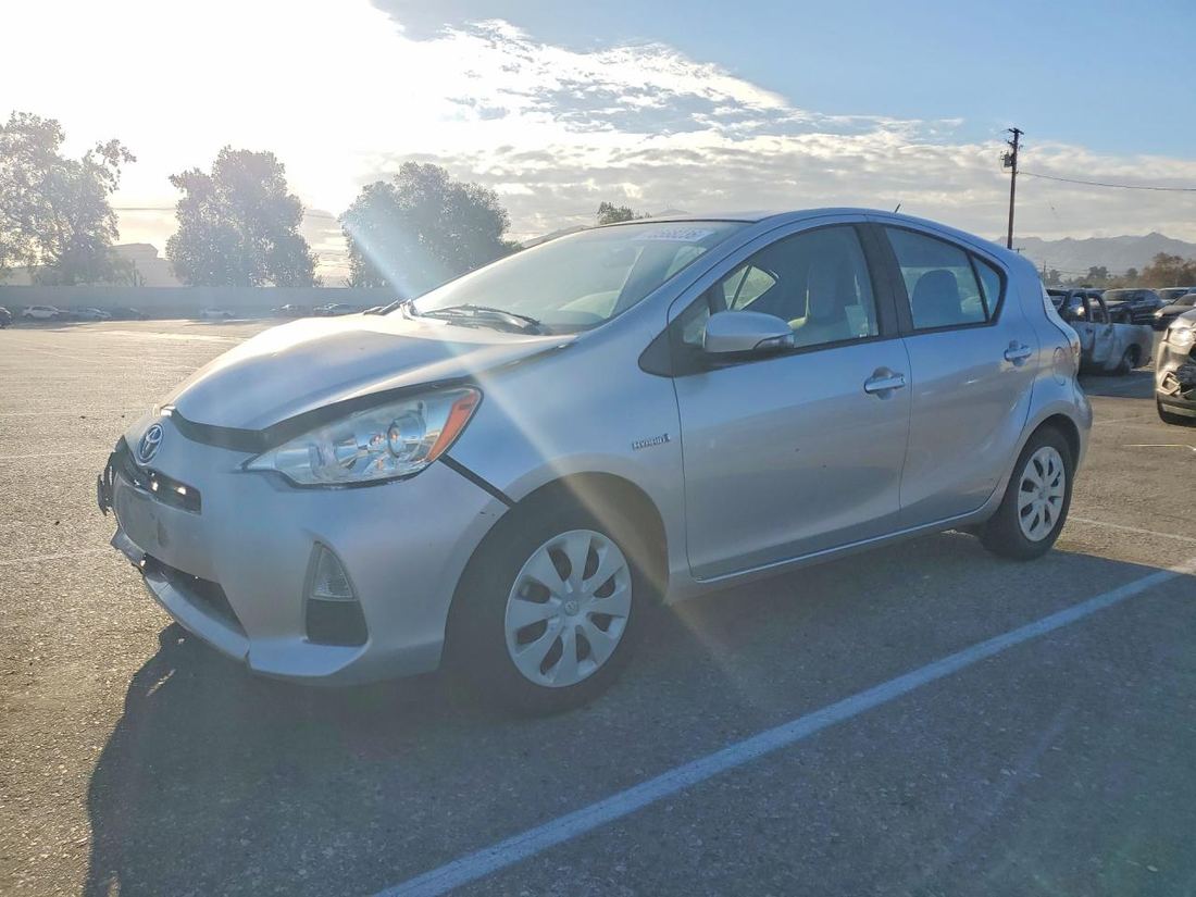 2014 TOYOTA PRIUS C