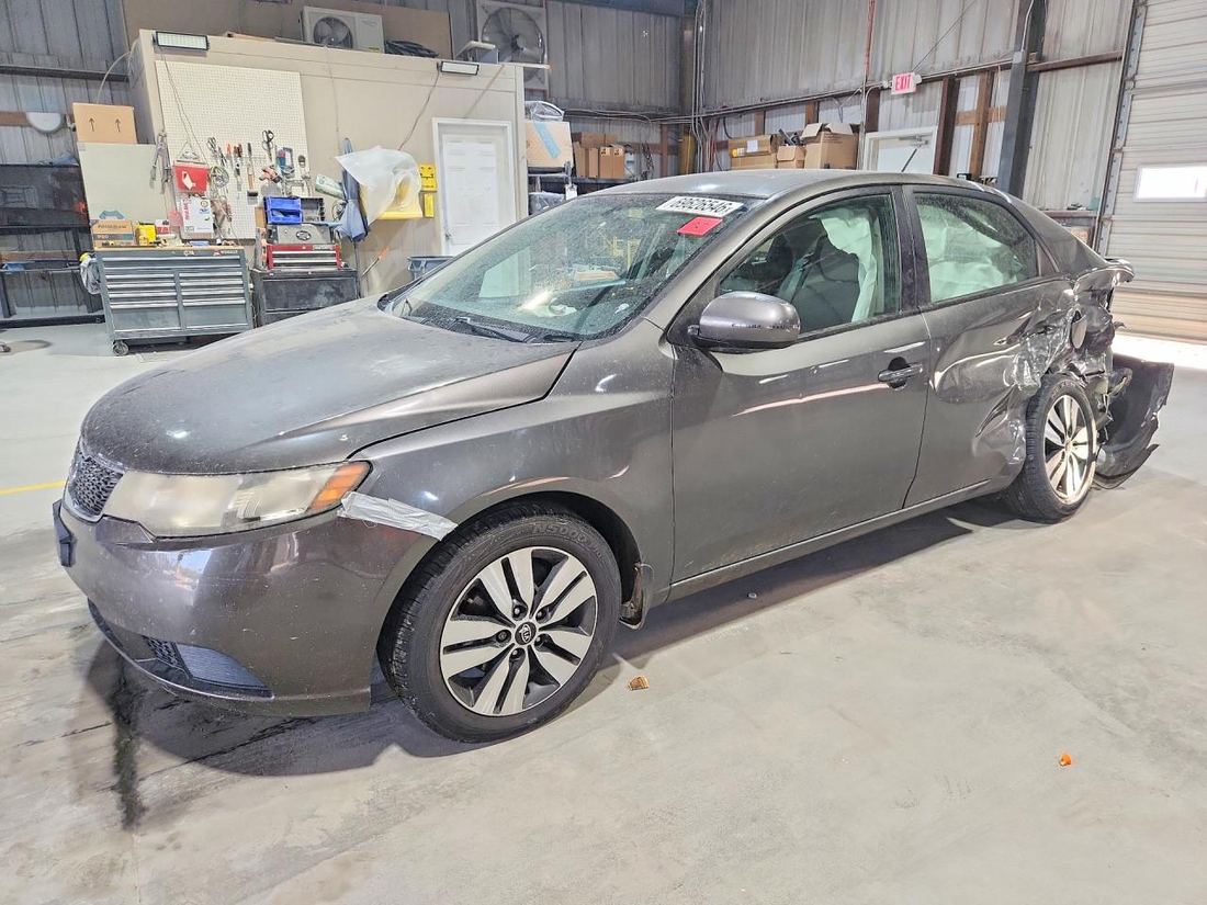 2013 KIA FORTE