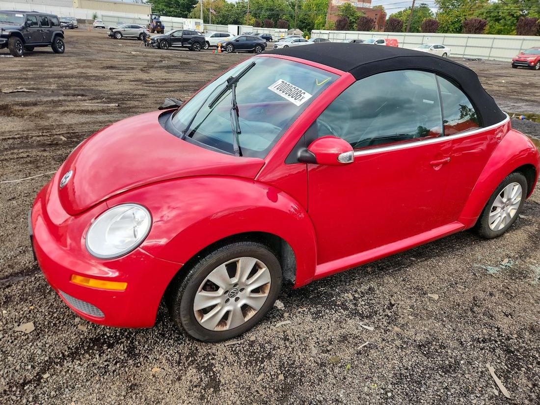 2009 VOLKSWAGEN NEW BEETLE