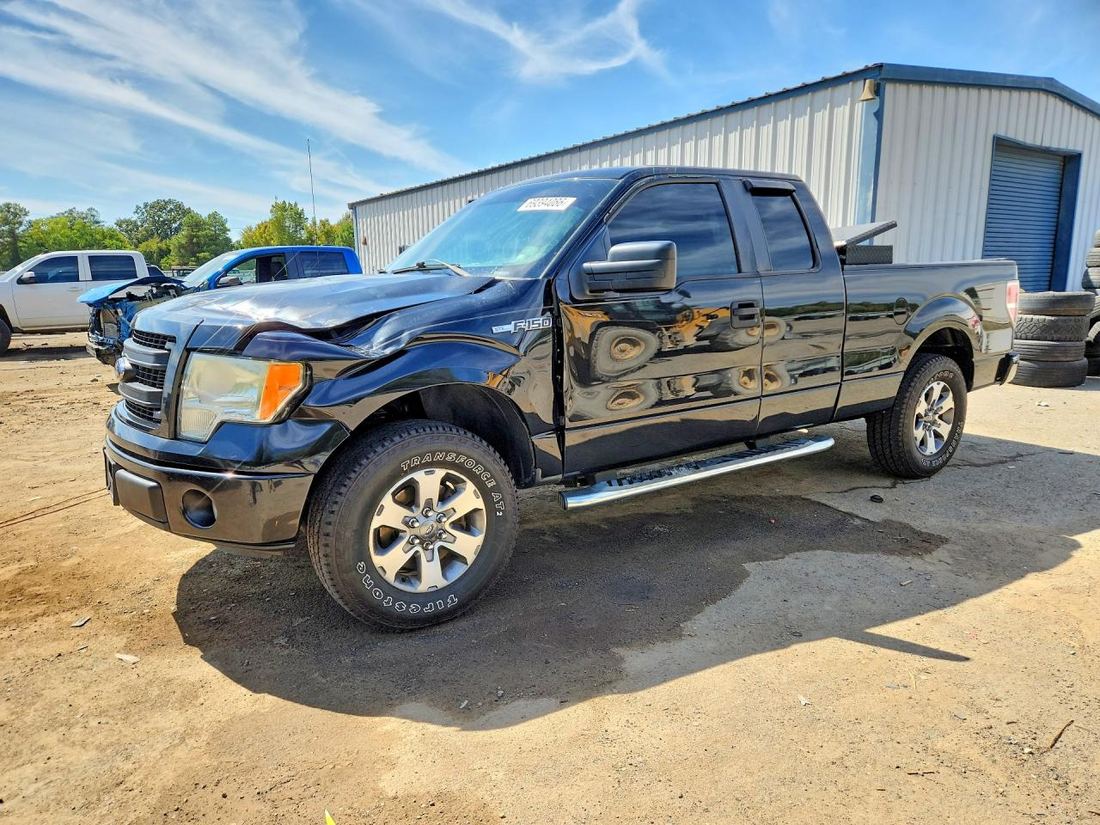 2013 FORD F150