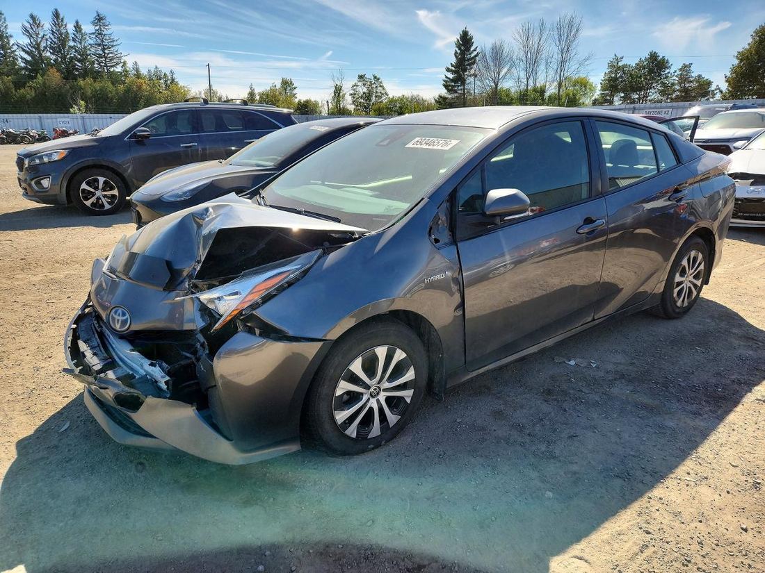 2016 TOYOTA PRIUS