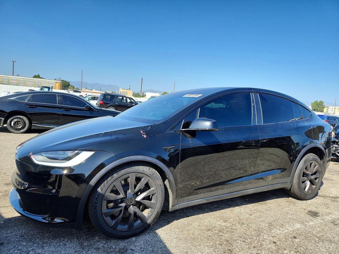 2023 TESLA MODEL X