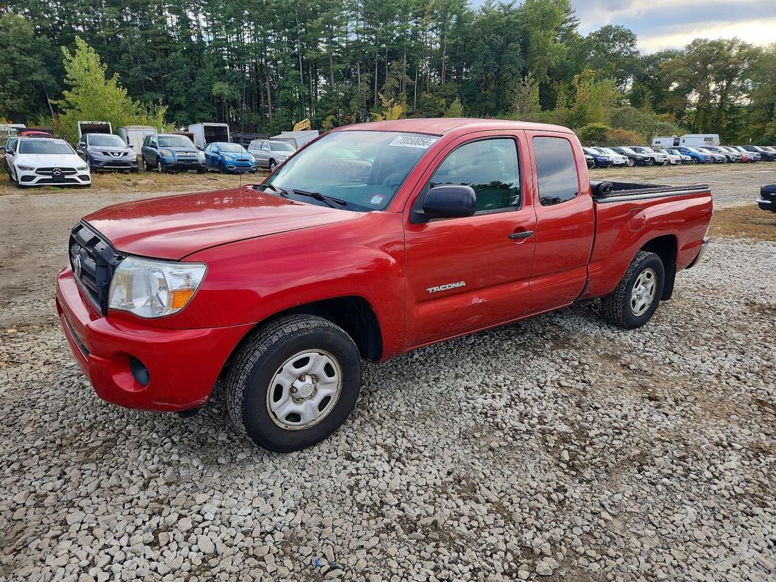 2011 TOYOTA TACOMA