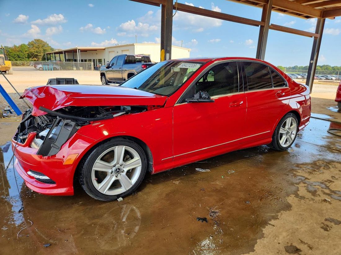 2011 MERCEDES-BENZ C