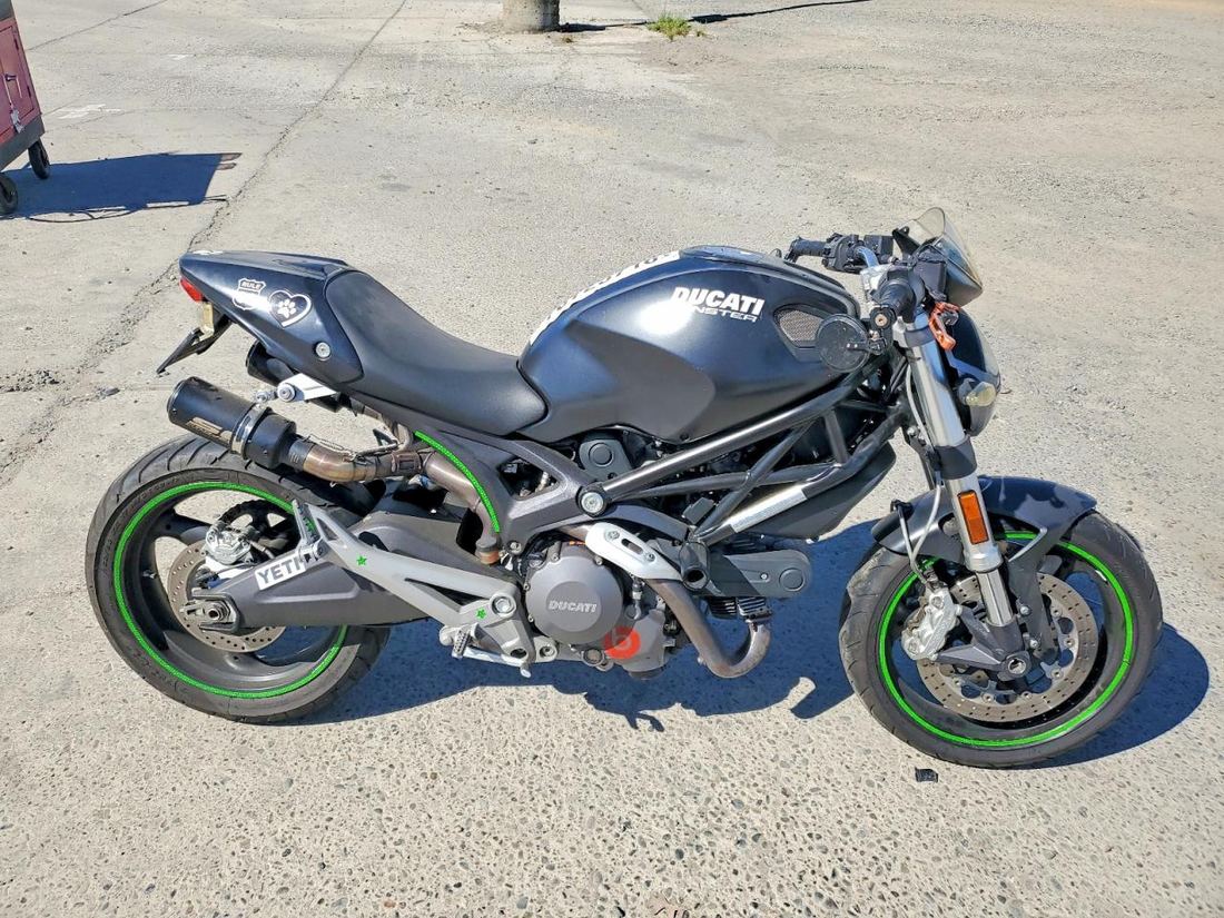 2009 DUCATI MONSTER