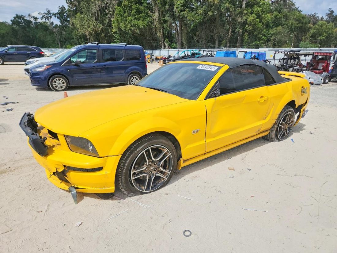 2005 FORD MUSTANG