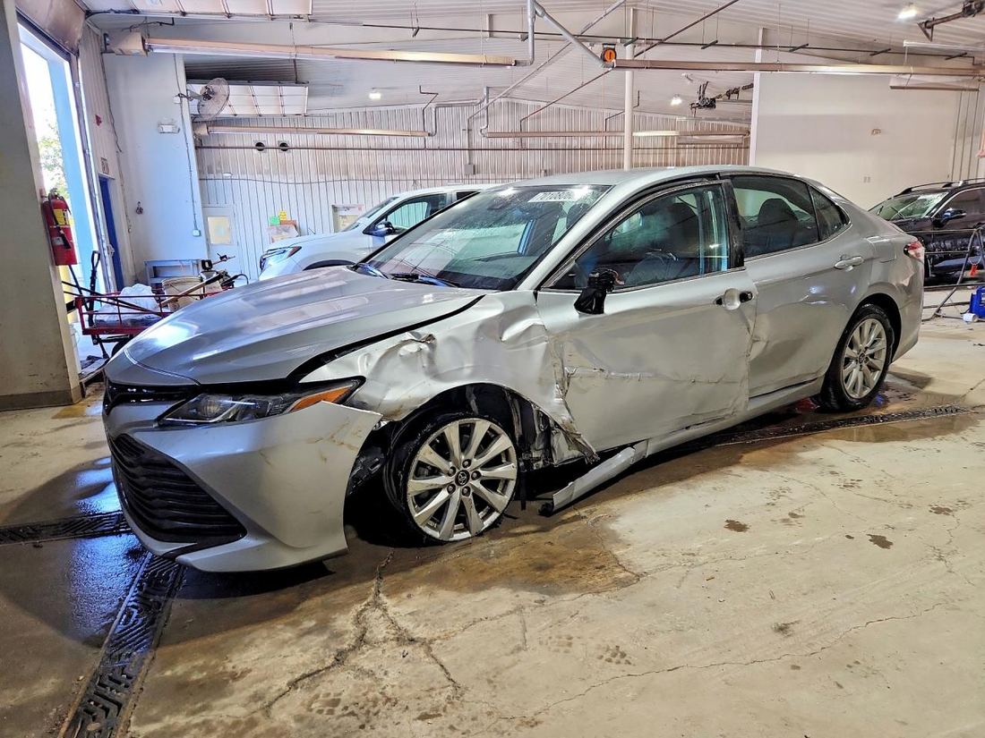 2020 TOYOTA CAMRY