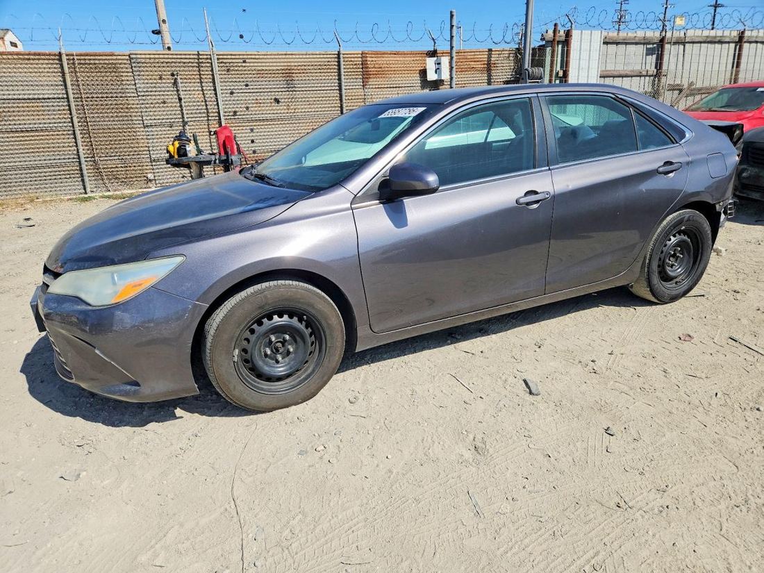 2016 TOYOTA CAMRY
