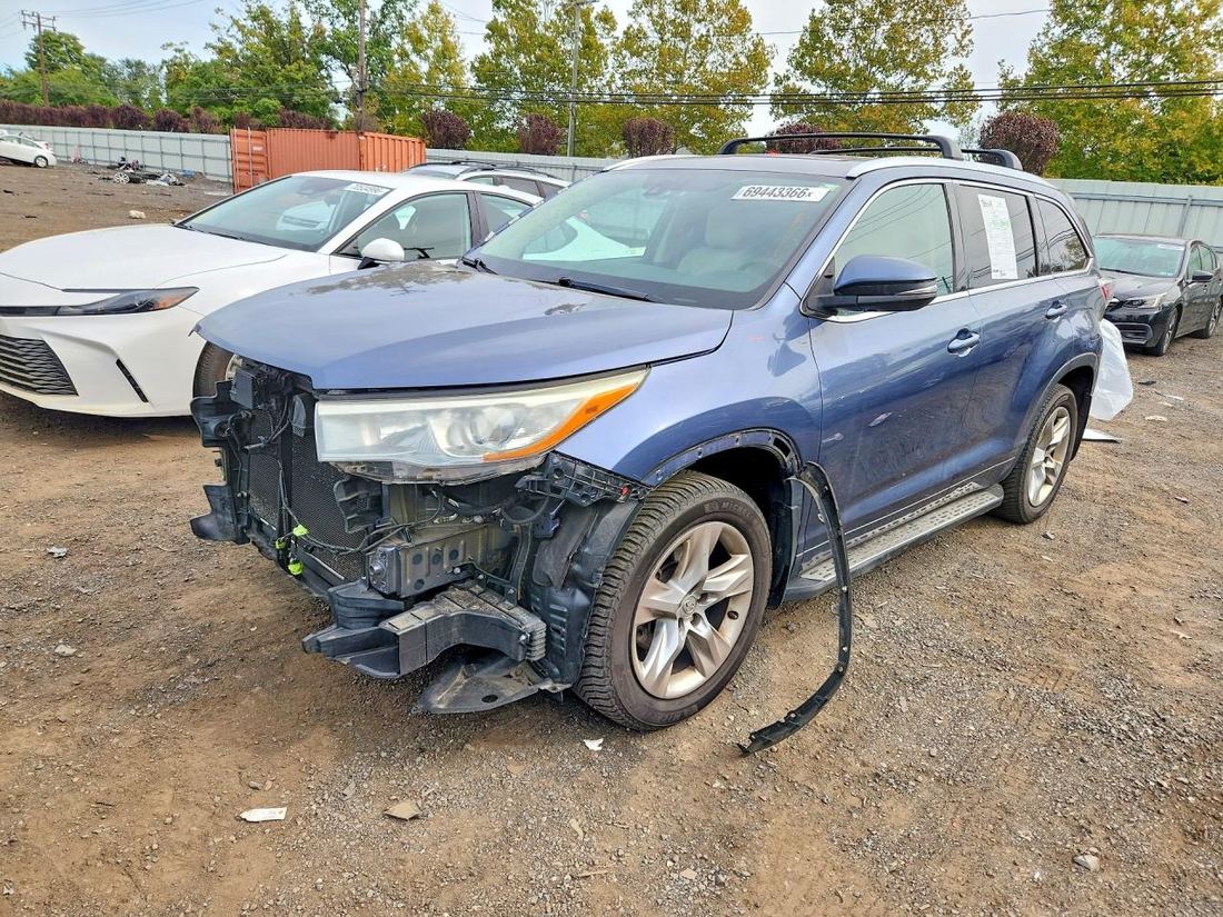 2015 TOYOTA HIGHLANDER