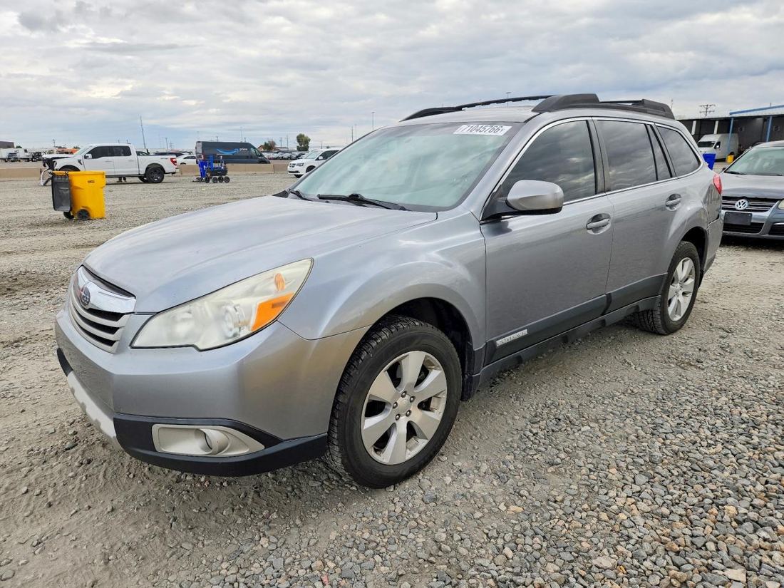 2010 SUBARU OUTBACK