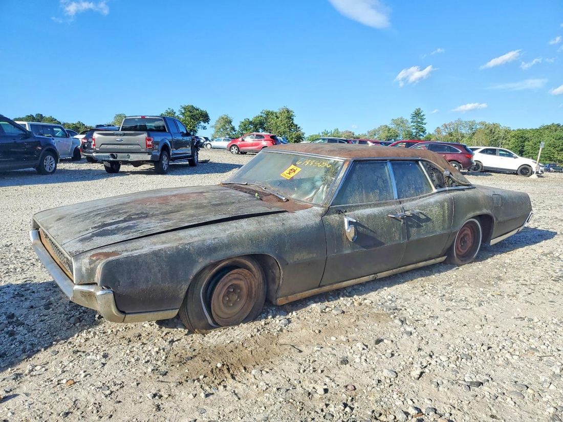 1967 FORD THUNDERBIRD