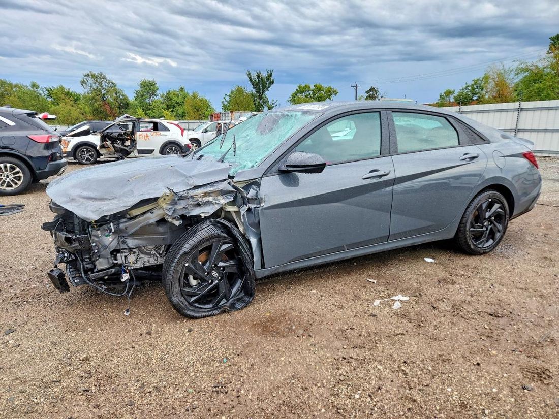 2026 HYUNDAI ELANTRA