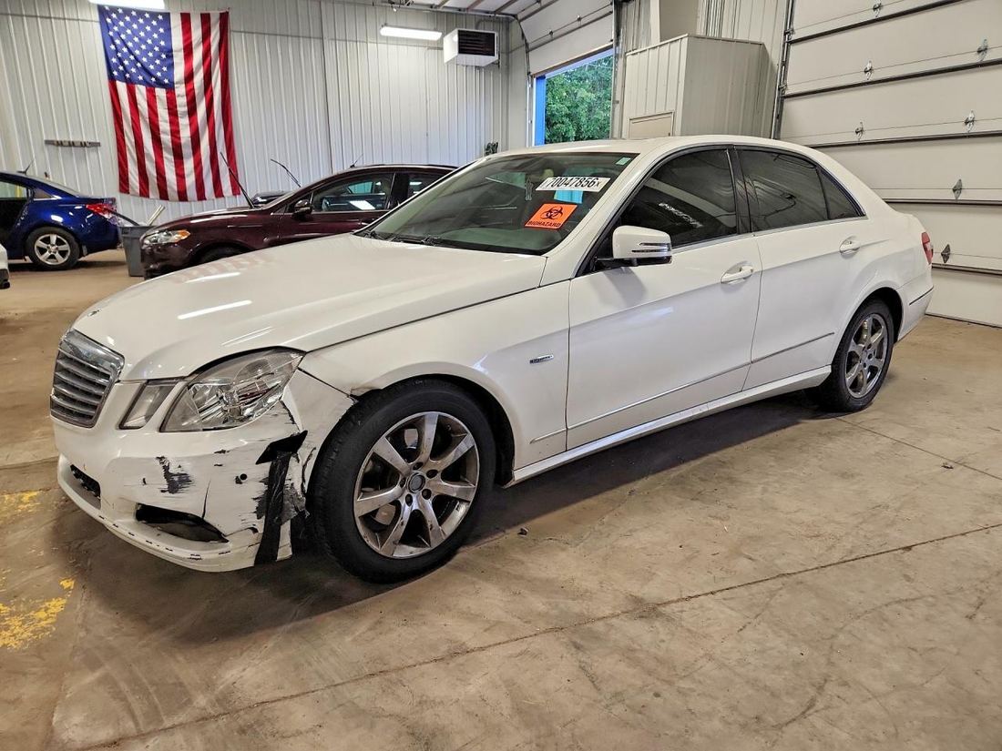 2012 MERCEDES-BENZ E