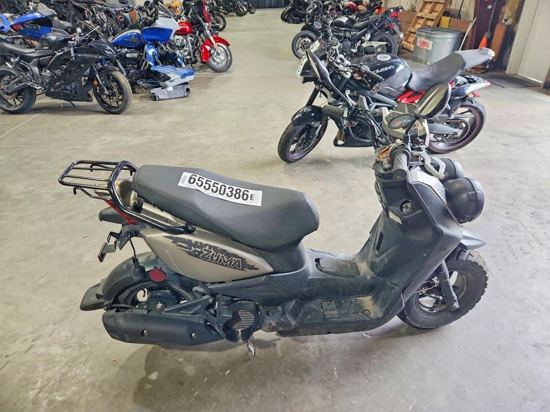 2015 YAMAHA YW50