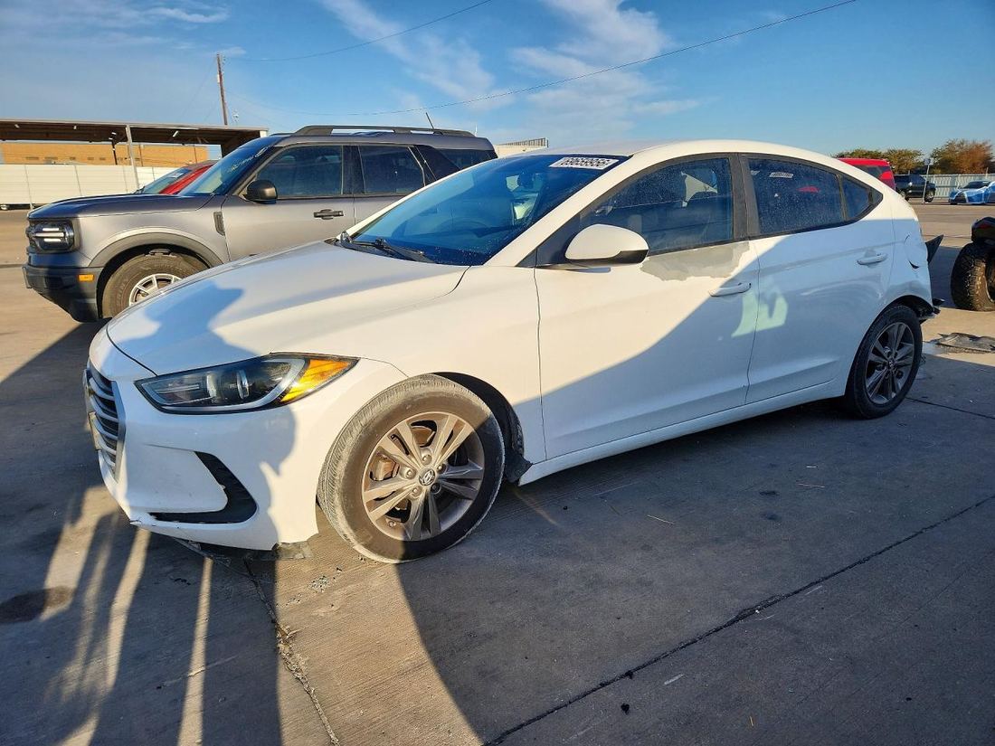 2017 HYUNDAI ELANTRA