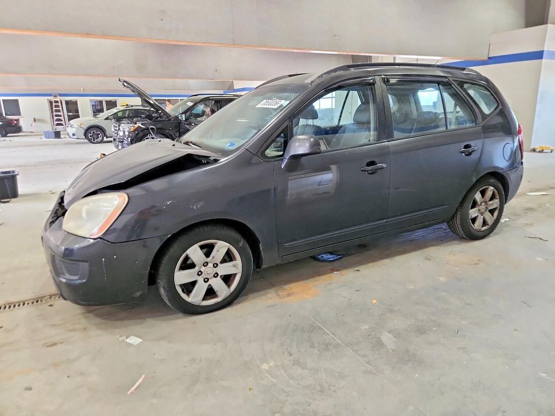 2007 KIA RONDO