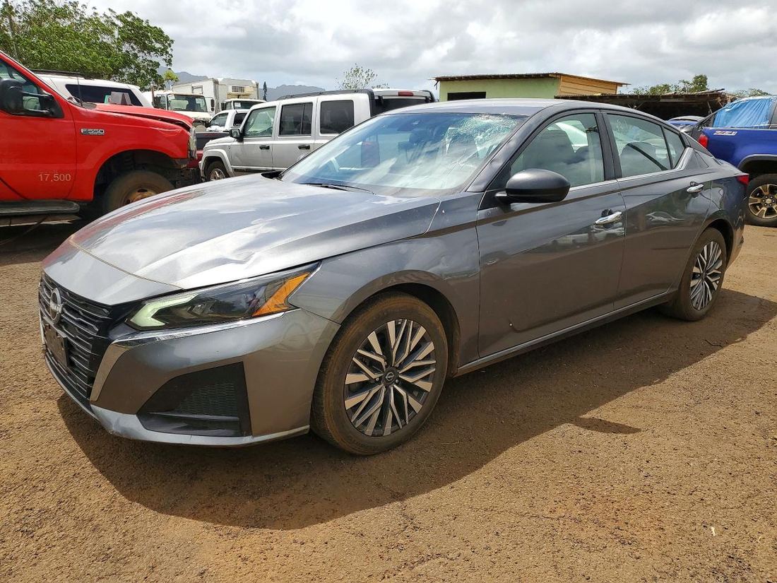 2025 NISSAN ALTIMA