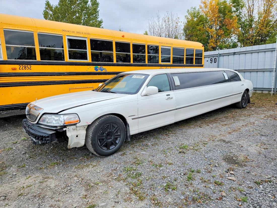 2007 LINCOLN TOWN CAR