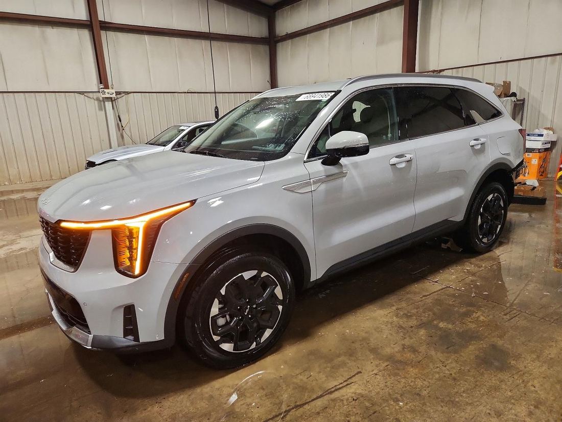 2025 KIA SORENTO