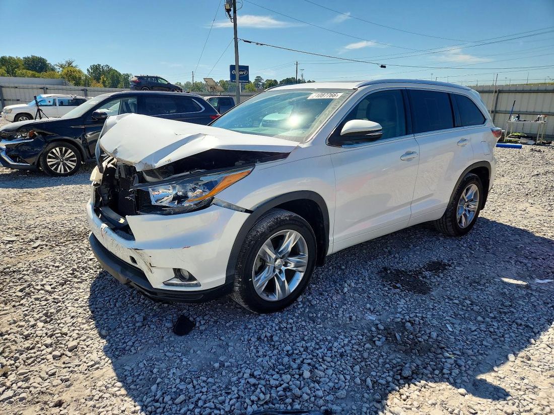 2015 TOYOTA HIGHLANDER