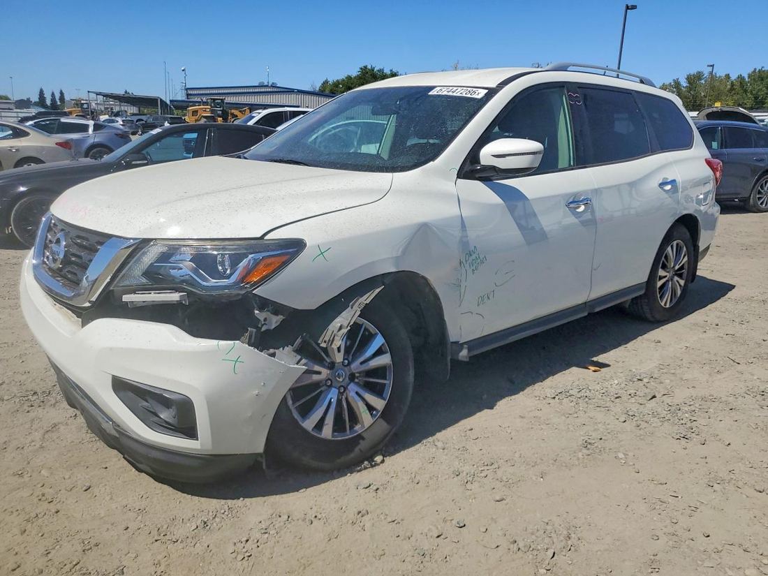 2018 NISSAN PATHFINDER