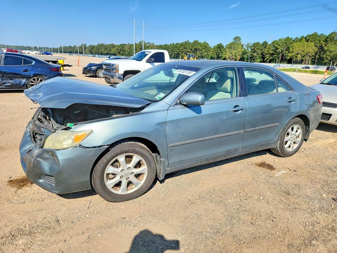 2010 TOYOTA CAMRY