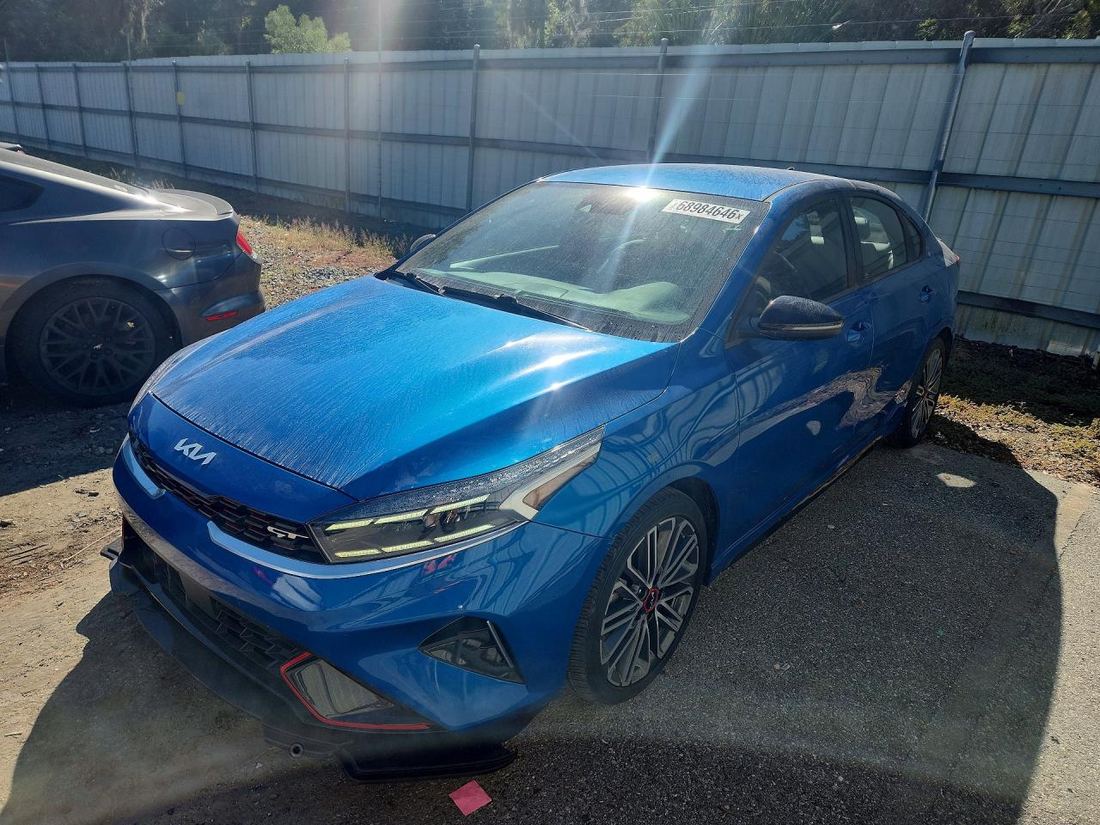 2023 KIA FORTE