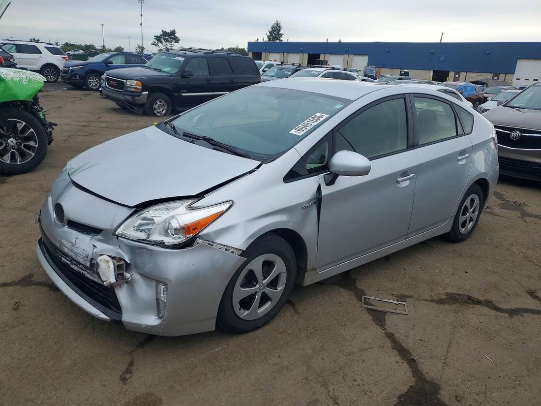2015 TOYOTA PRIUS