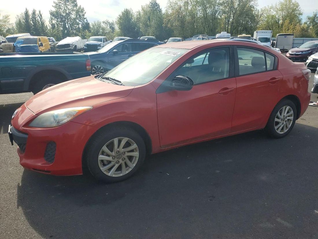 2013 MAZDA 3