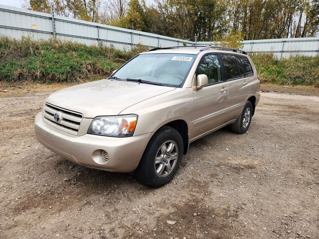 2005 TOYOTA HIGHLANDER