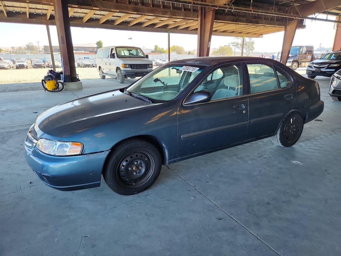 2001 NISSAN ALTIMA