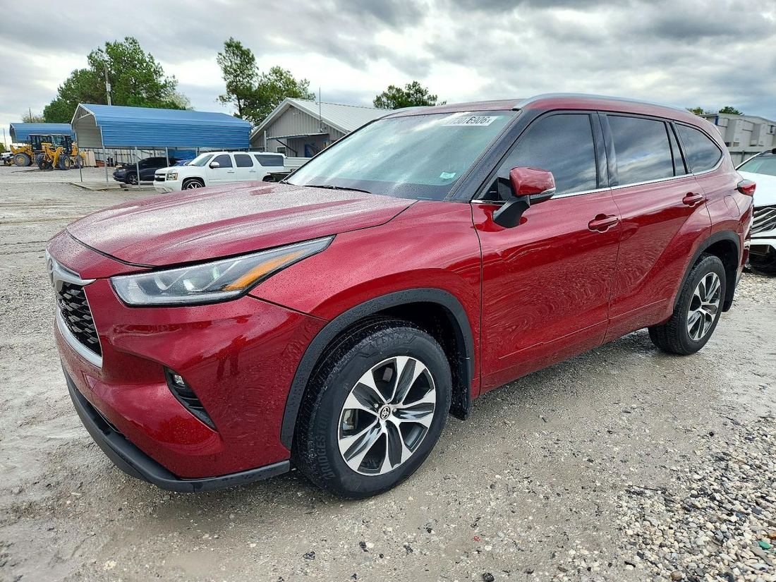 2021 TOYOTA HIGHLANDER