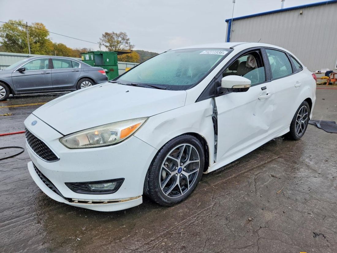 2016 FORD FOCUS