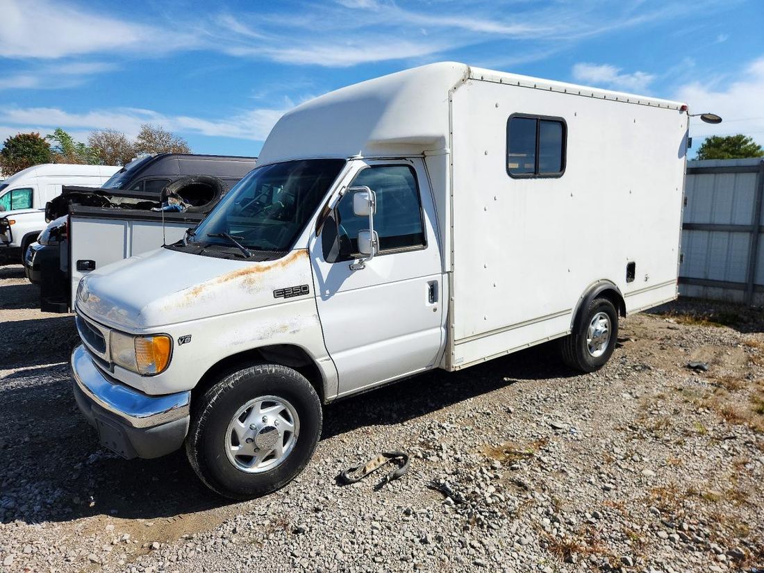 2000 FORD ECONOLINE