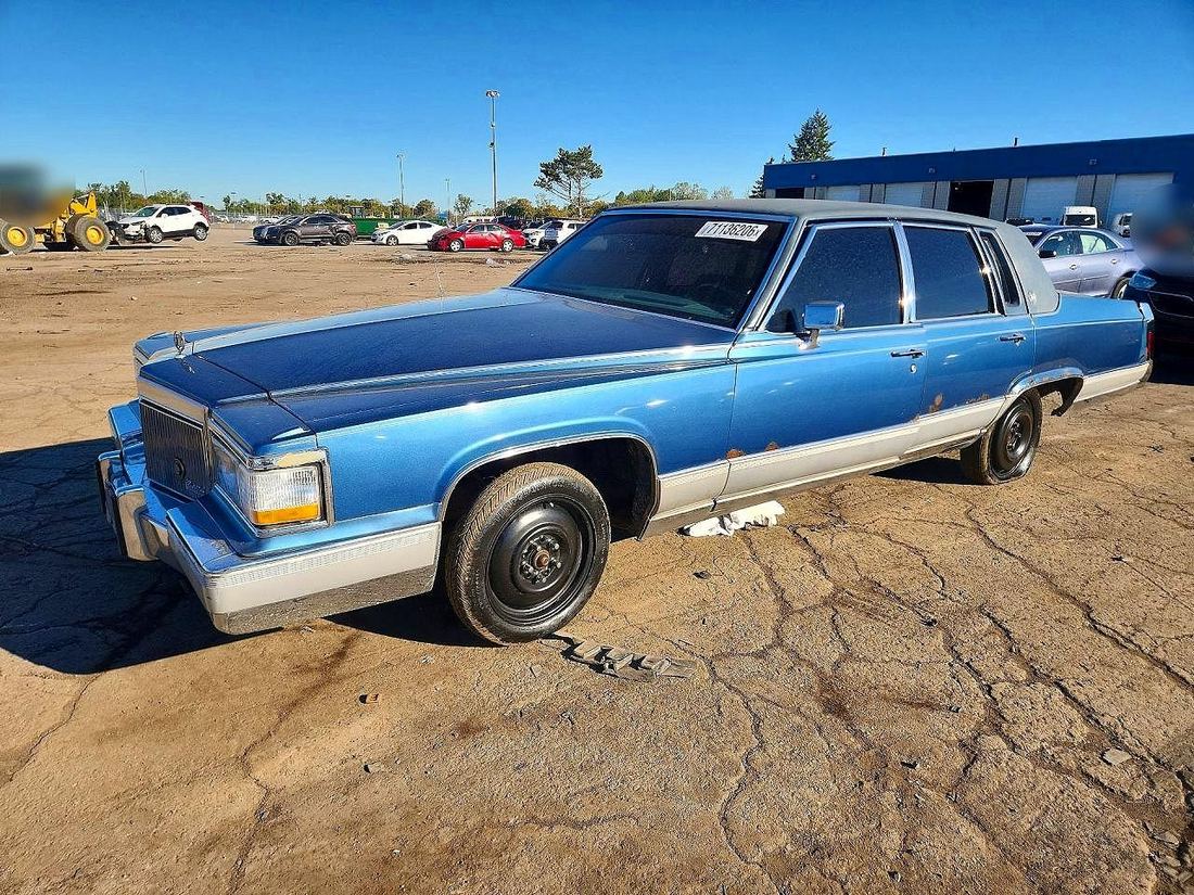 1992 CADILLAC BROUGHAM