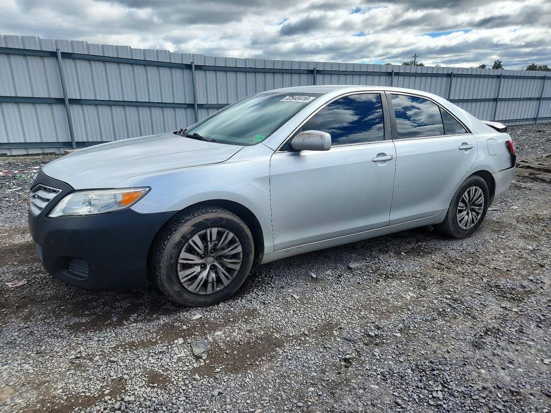 2010 TOYOTA CAMRY