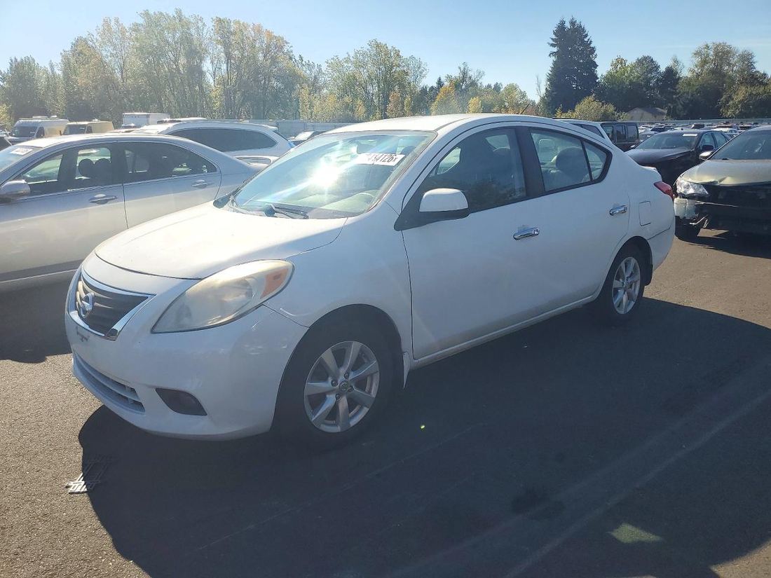 2012 NISSAN VERSA