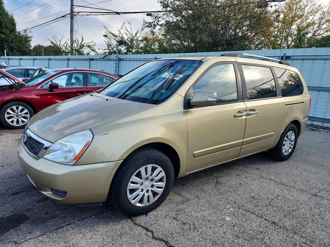 2011 KIA SEDONA