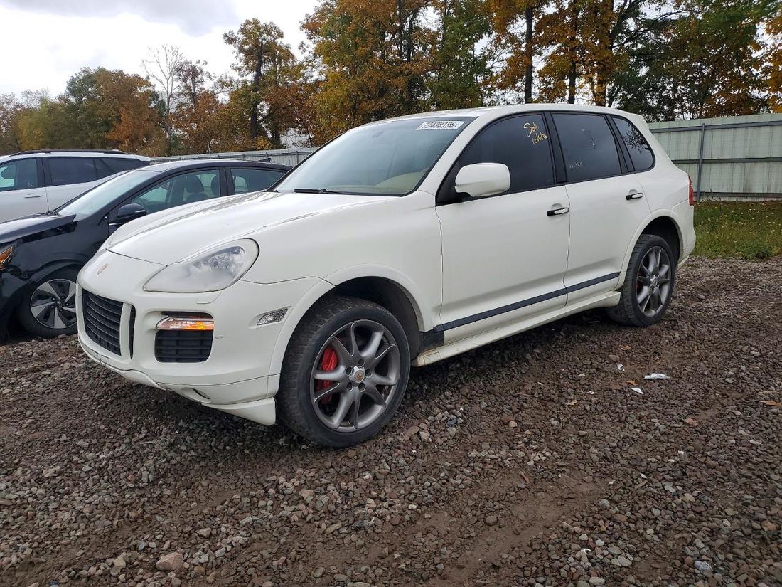 2010 PORSCHE CAYENNE