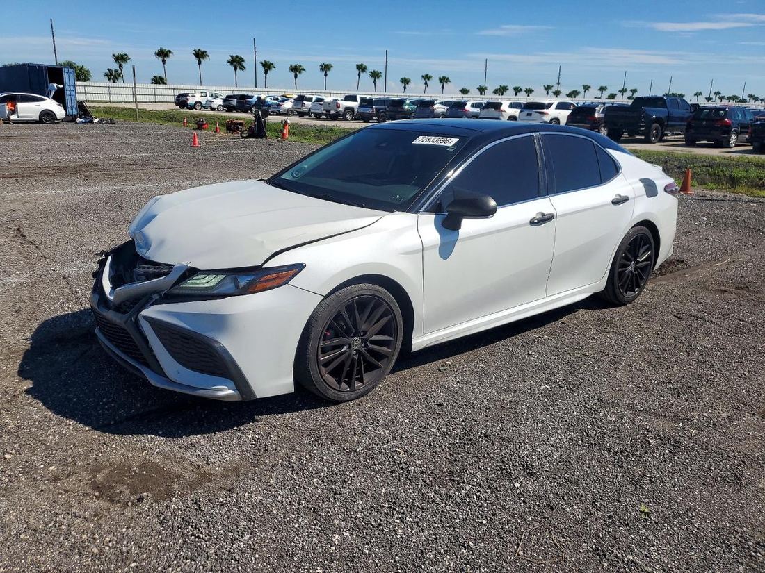 2021 TOYOTA CAMRY
