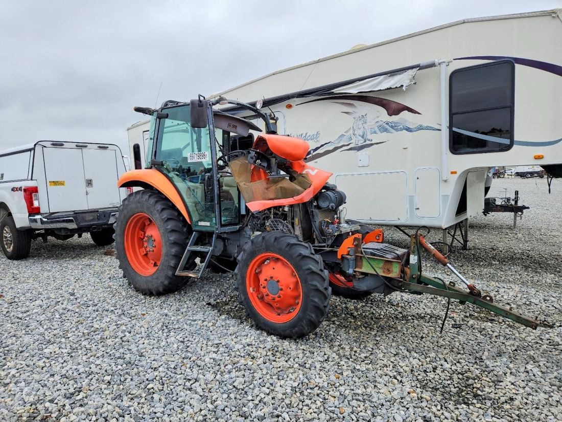 2014 KUBOTA M7060