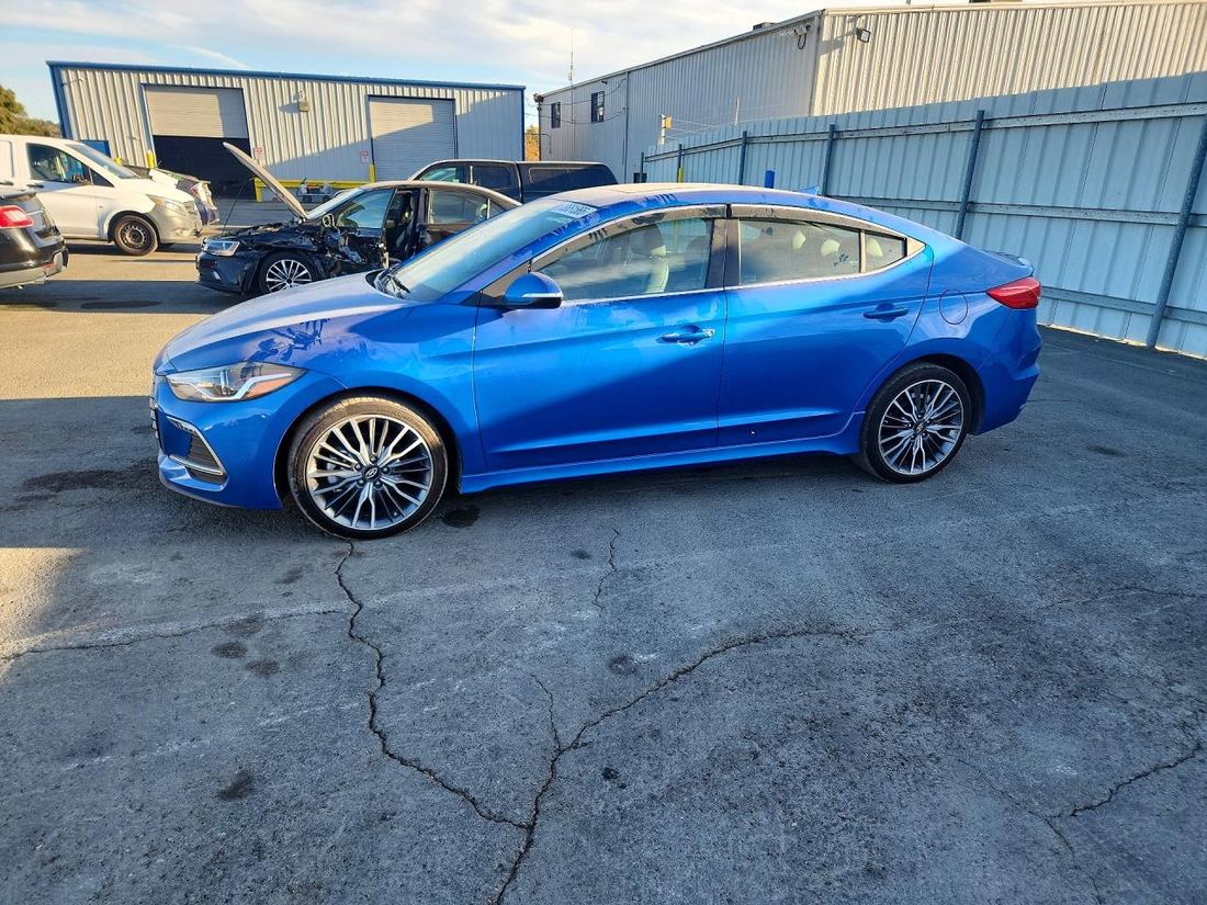 2017 HYUNDAI ELANTRA