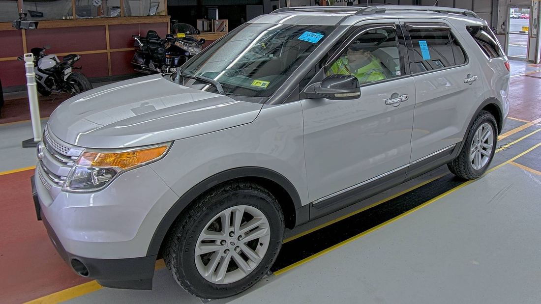 2012 FORD XLT