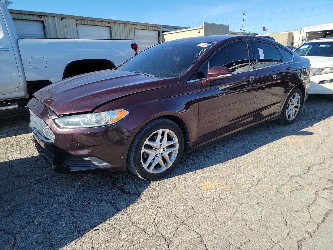 2013 FORD SE