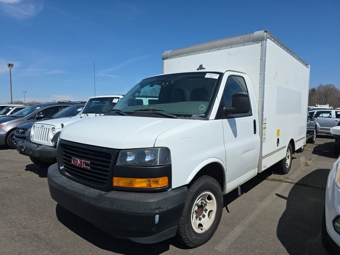 2019 GMC 3500 Cutaway