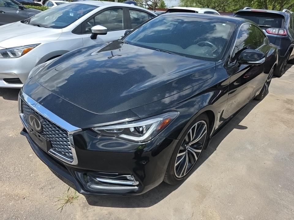 2022 INFINITI LUXE
