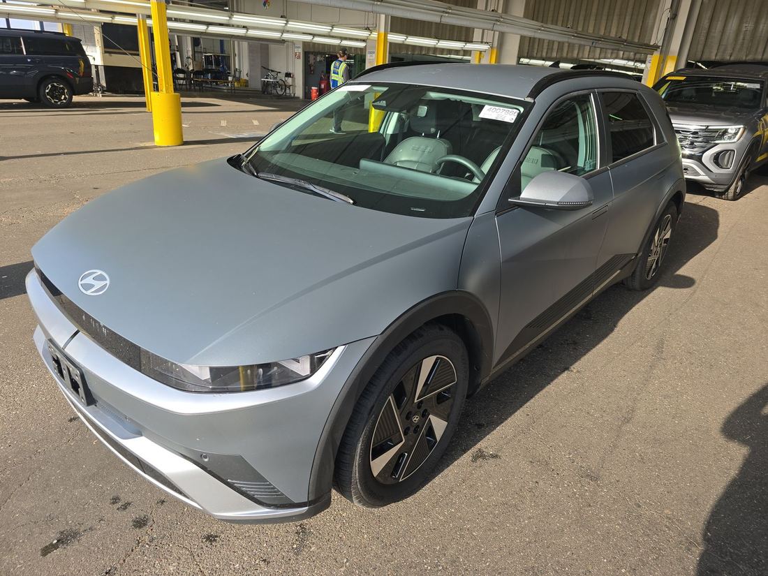 2025 HYUNDAI SEL