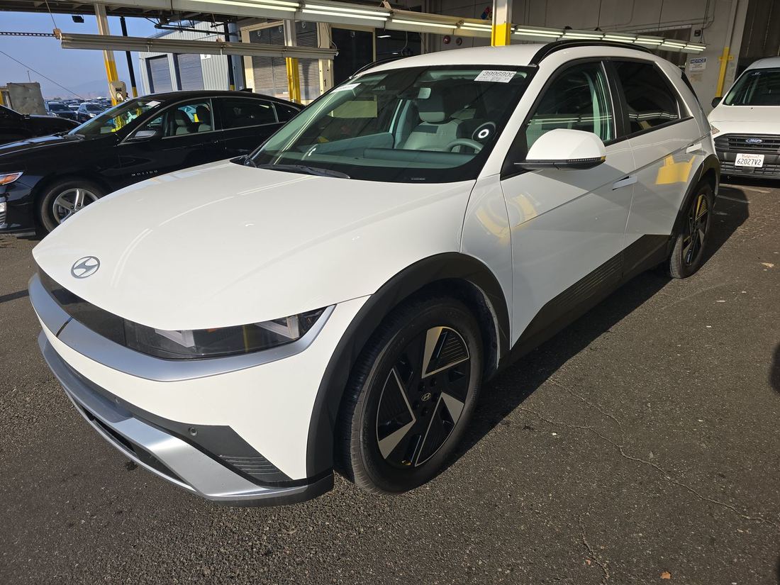 2025 HYUNDAI SEL
