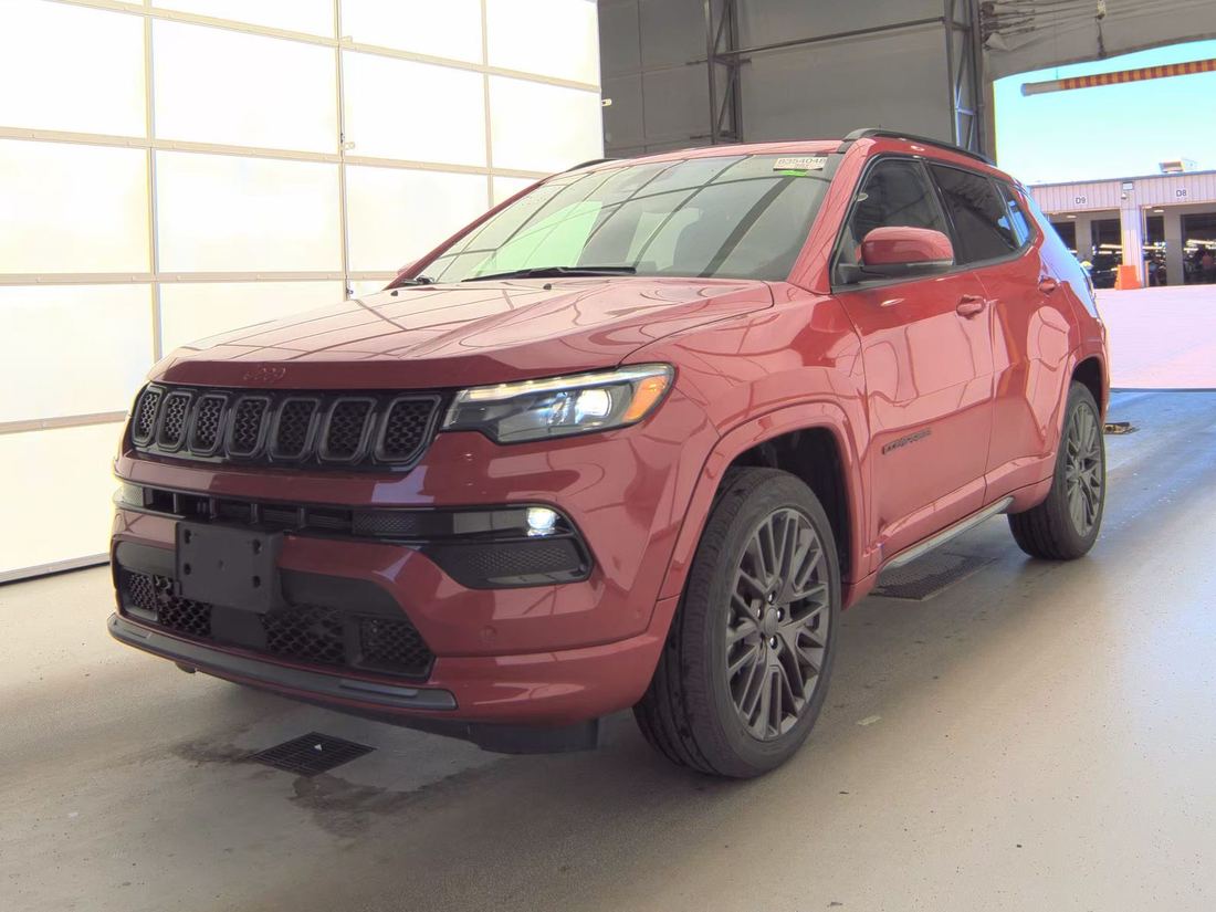 2023 JEEP Limited